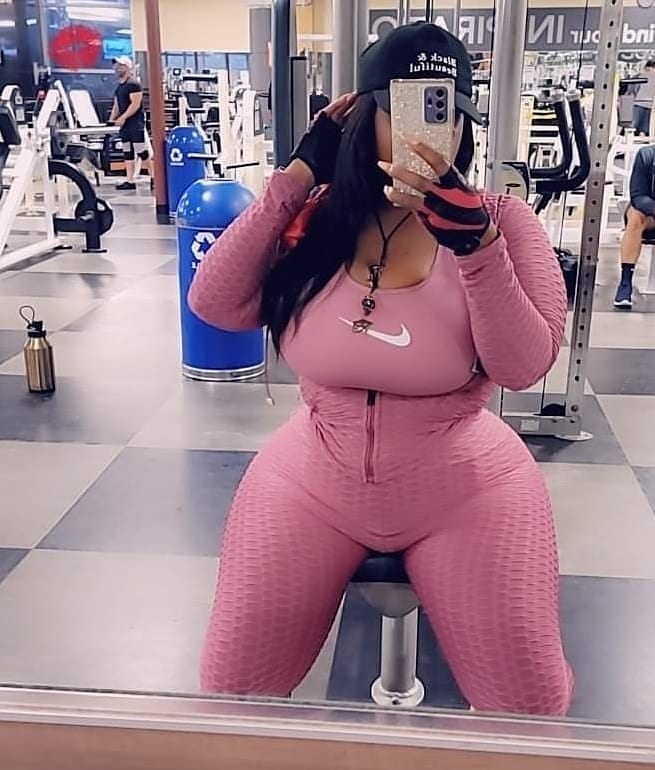 Ruched Booty Pop Leggings & Hoodie Set - Curve My Waist